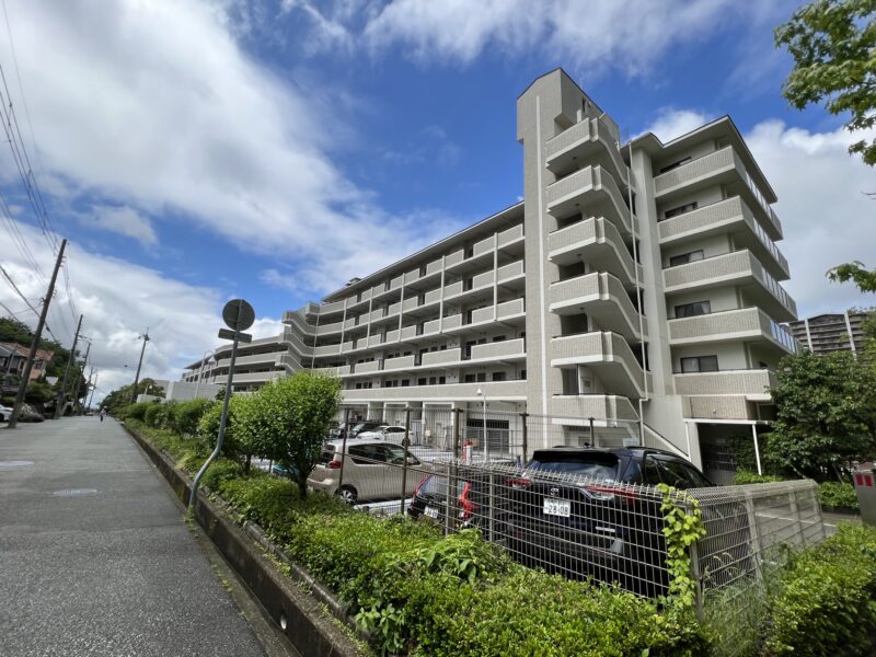 兵庫県宝塚市Rマンション
